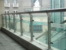 夾膠玻璃不銹鋼欄桿